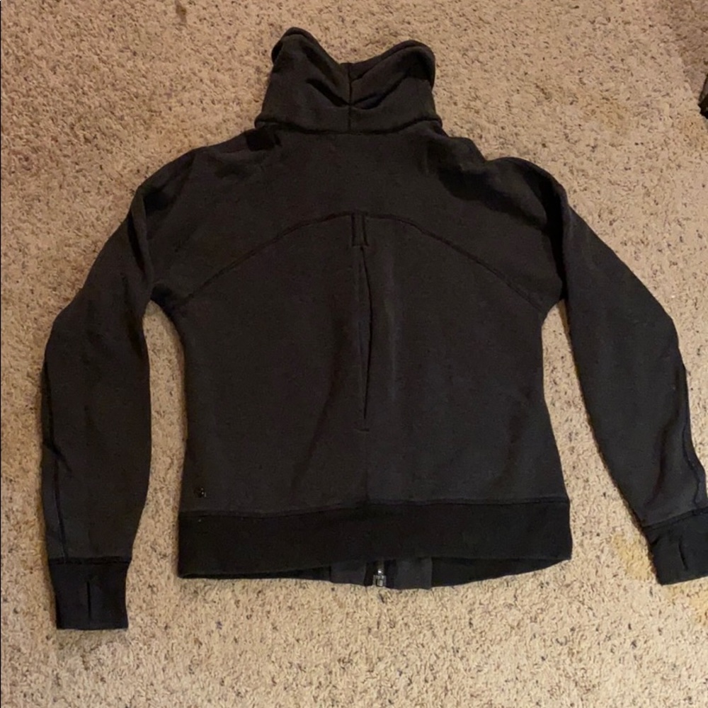 Lululemon jacket - Picture 3 of 5